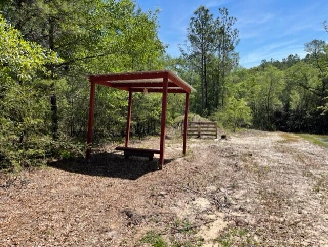 304 St James Road DeFuniak Springs, FL 32433 - Photo 22 of 37 a view of a backyard