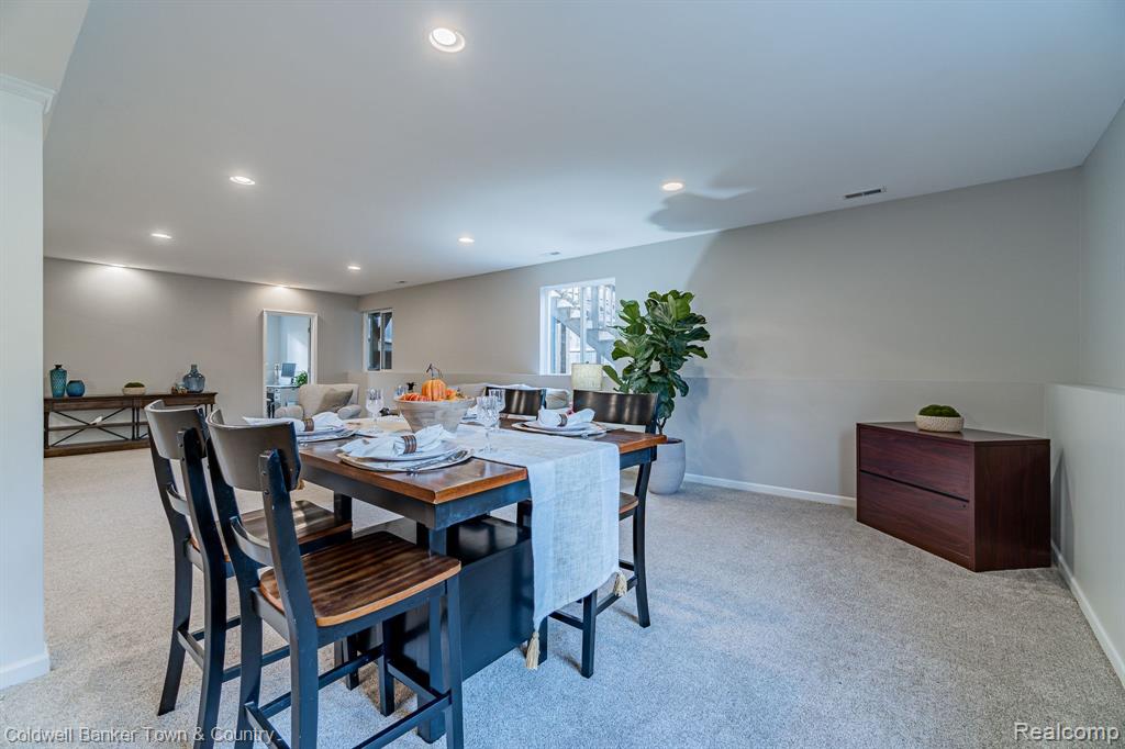 3179 Eastern Avenue Rochester Hills, MI 48307 - Photo 36 of 55