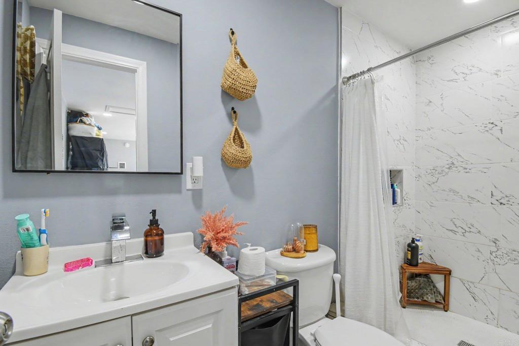 2610 Helix Street Spring Valley, CA 91977 - Photo 27 of 53 Gallery Image 27