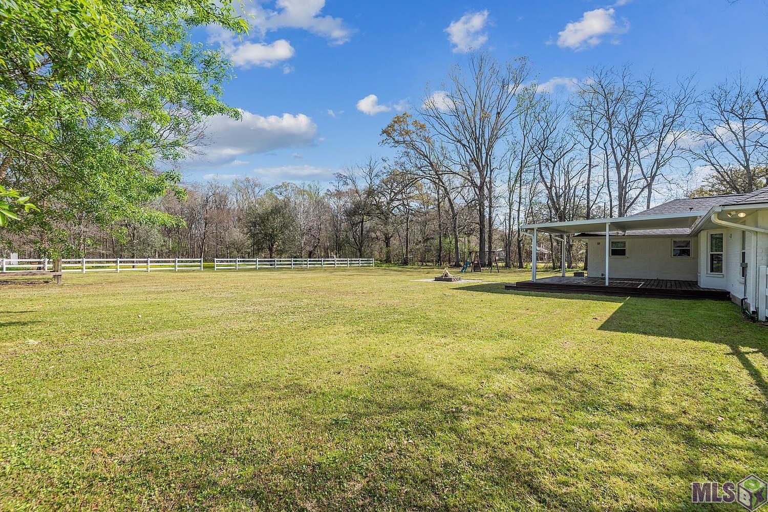 14262 Ridge Road Prairieville, LA 70769 - Photo 3 of 14 Gallery Image 3
