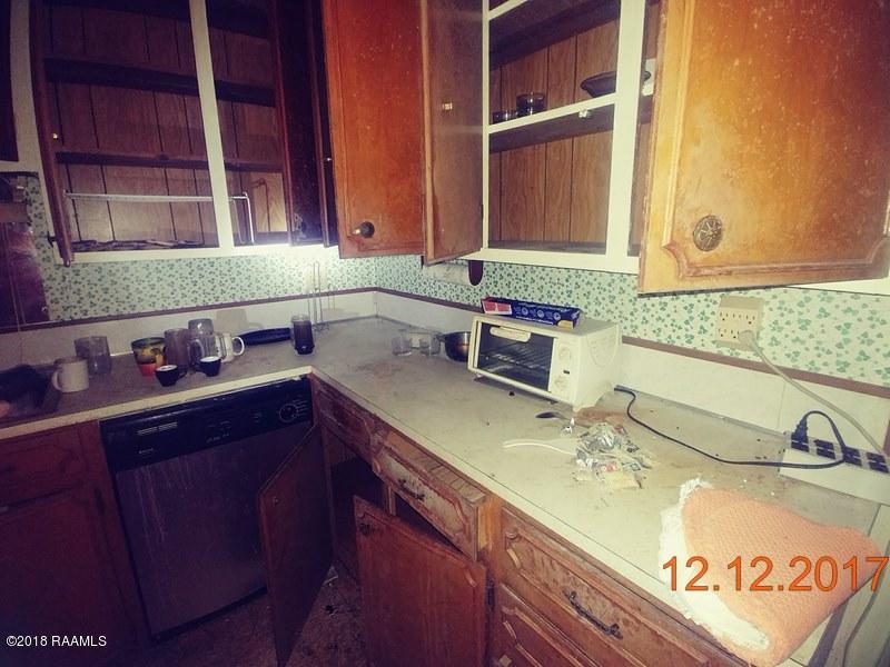 311 Sidney Martin Road Lafayette, LA 70507 - Photo 27 of 33 20171211_133830-rotate