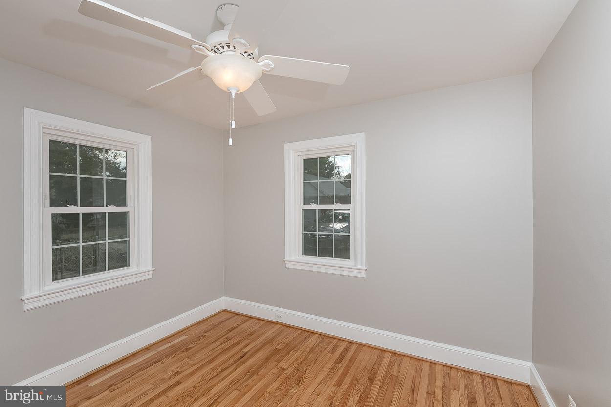 1112 Elm Ridge Avenue Baltimore, MD 21229 - Photo 11 of 30 Bedroom