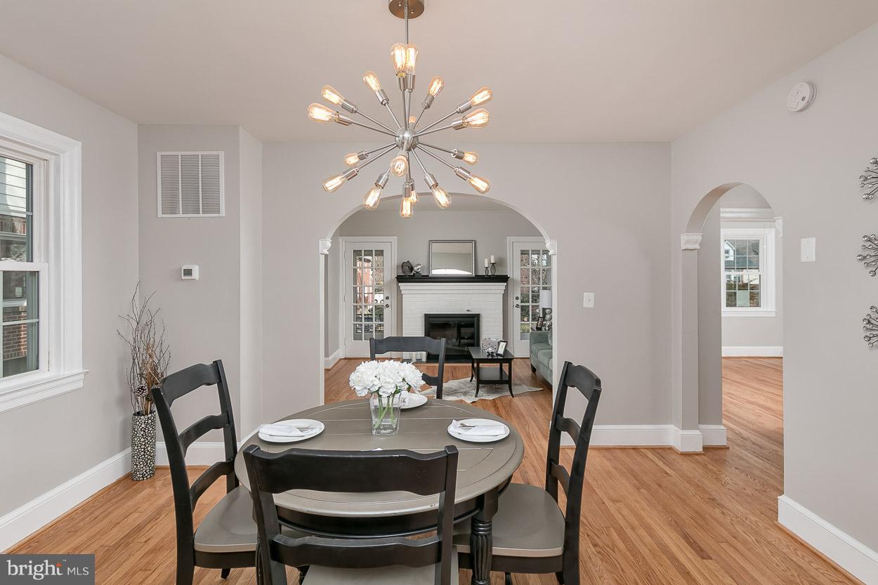 1112 Elm Ridge Avenue Baltimore, MD 21229 - Photo 7 of 30 Dining Room