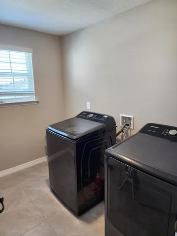 $559,900 | 10638 Southwest Vasari Way, Port St. Lucie, FL 34987