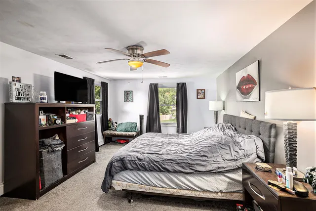 $324,900 | 1018 Pickton Drive, Lansing, MI 48917