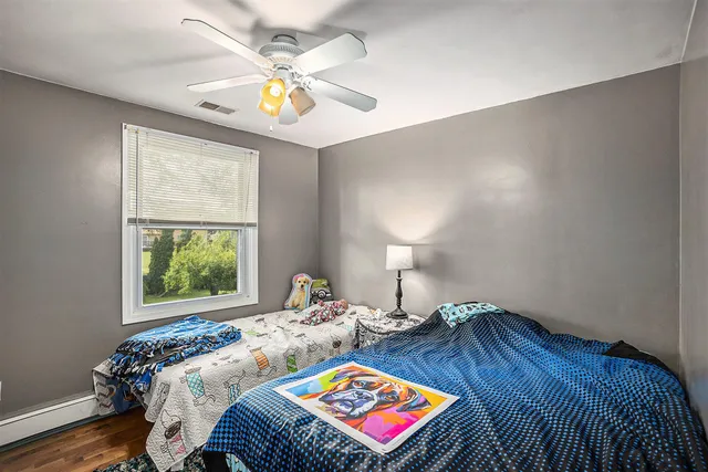 $324,900 | 1018 Pickton Drive, Lansing, MI 48917