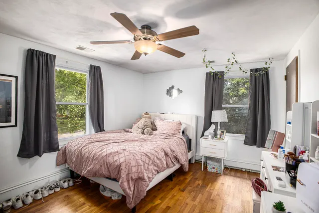 $324,900 | 1018 Pickton Drive, Lansing, MI 48917