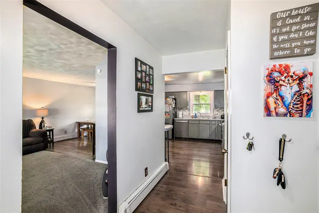 $324,900 | 1018 Pickton Drive, Lansing, MI 48917