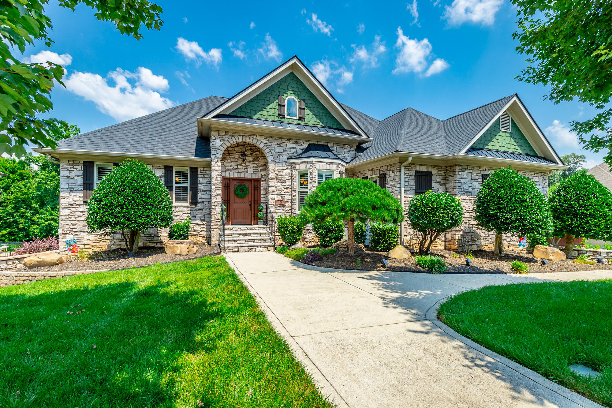3106 Reflection Lane Ooltewah, TN 37363 - Photo 2 of 168 3106 Reflection Lane HD-4