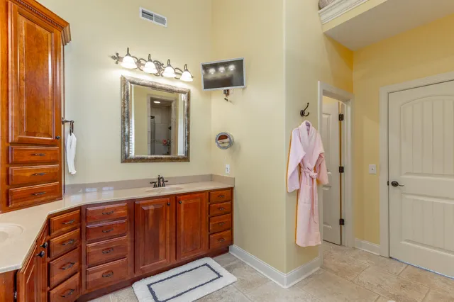 $939,000 | 3106 Reflection Lane, Ooltewah, TN 37363