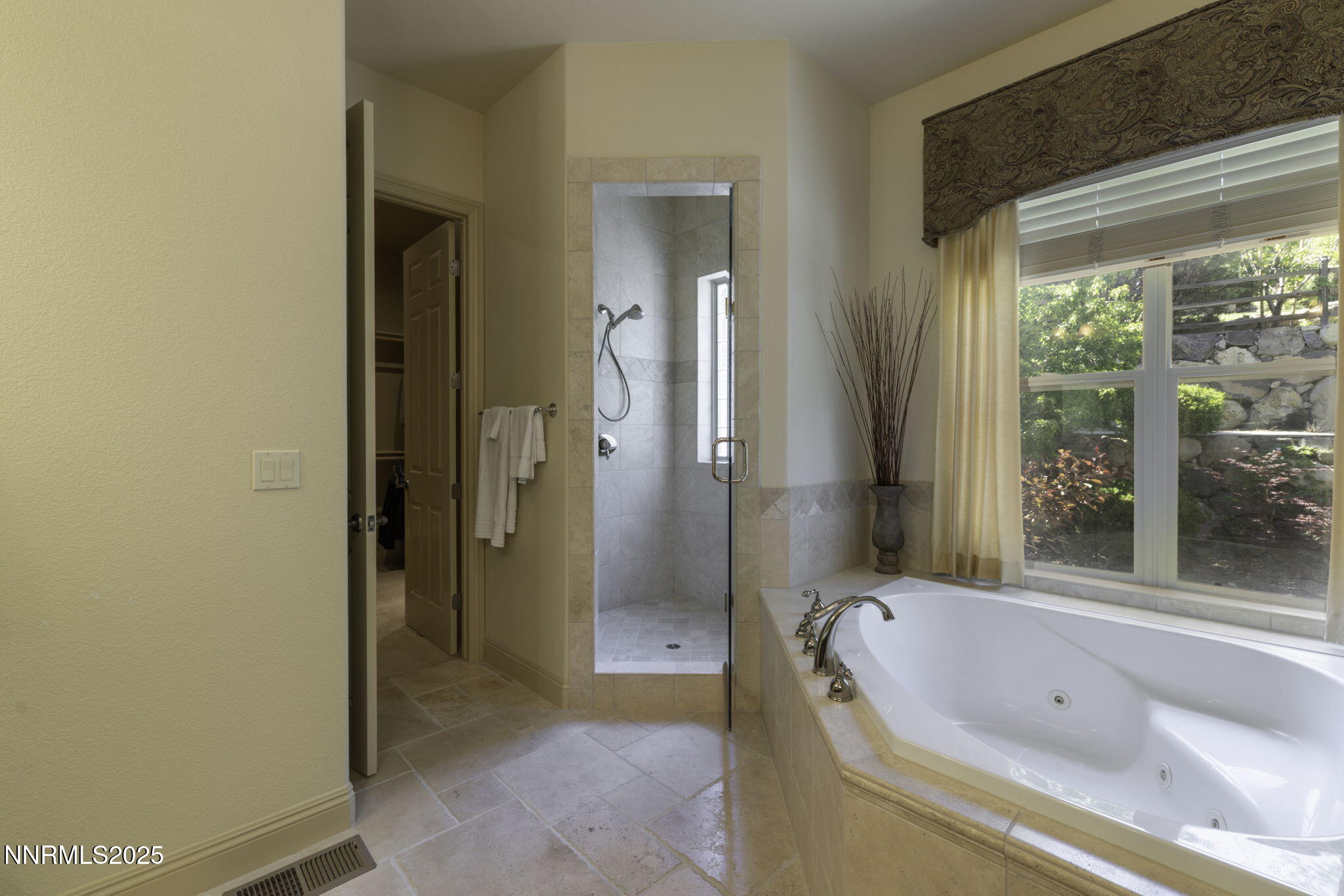 4485 Bathgate Court Reno, NV 89519 - Photo 21 of 30 64-web-or-mls-4485 Bathgate-64