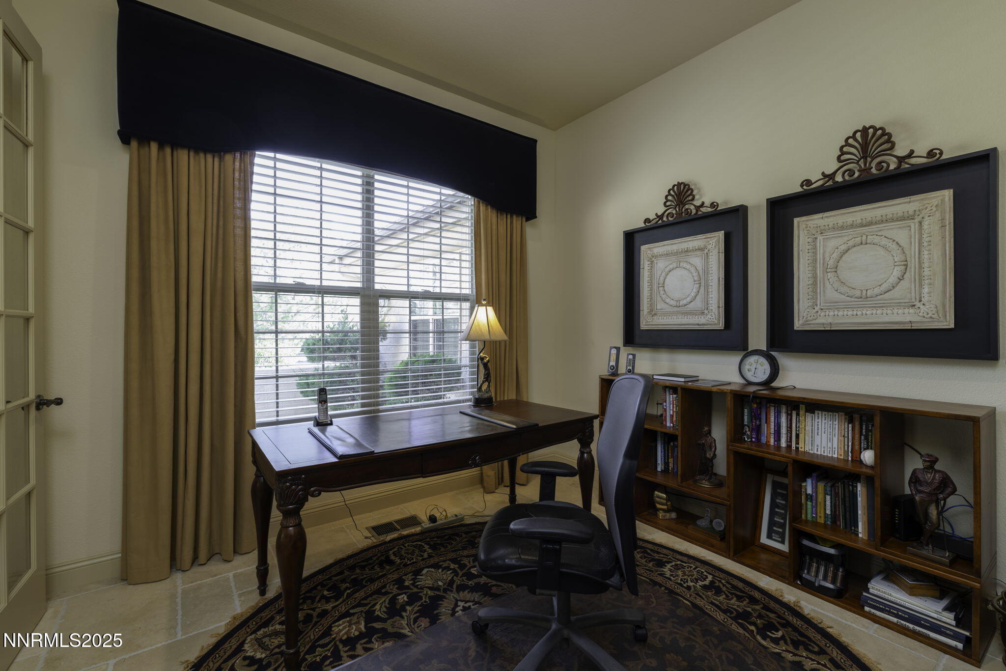 4485 Bathgate Court Reno, NV 89519 - Photo 6 of 30 30-web-or-mls-4485 Bathgate-31