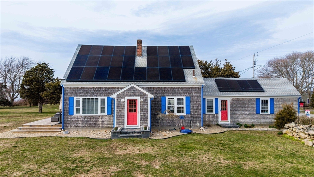 896 Sconticut Neck Road Fairhaven, MA 02719 - Photo 3 of 36 Gallery Image 3