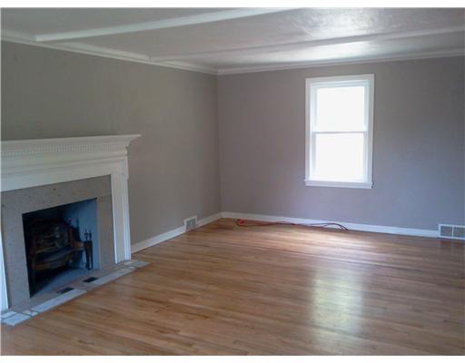 4614 Doyle Road Whitehall, PA 15227 - Photo 2 of 5 Living Room.