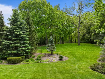 $1,299,999 | W4390 North Lake Shore Drive, Linn, WI 53147