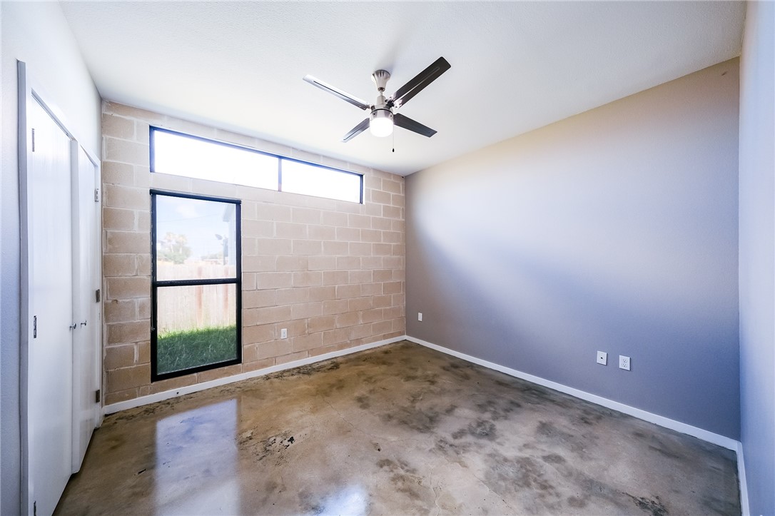 306 Easy Street, Unit B Corpus Christi, TX 78418 - Photo 14 of 22