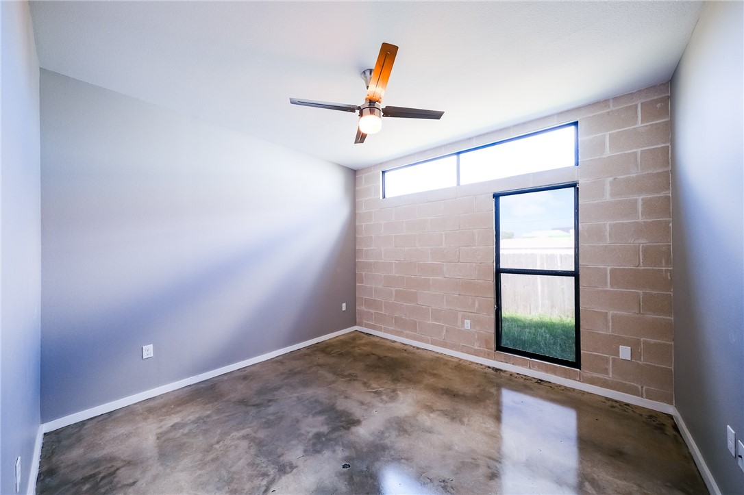 306 Easy Street, Unit B Corpus Christi, TX 78418 - Photo 15 of 22