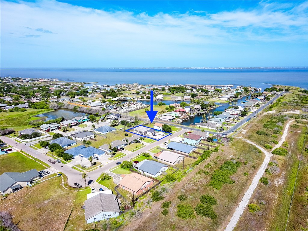 306 Easy Street, Unit B Corpus Christi, TX 78418 - Photo 21 of 24 view of an ocean