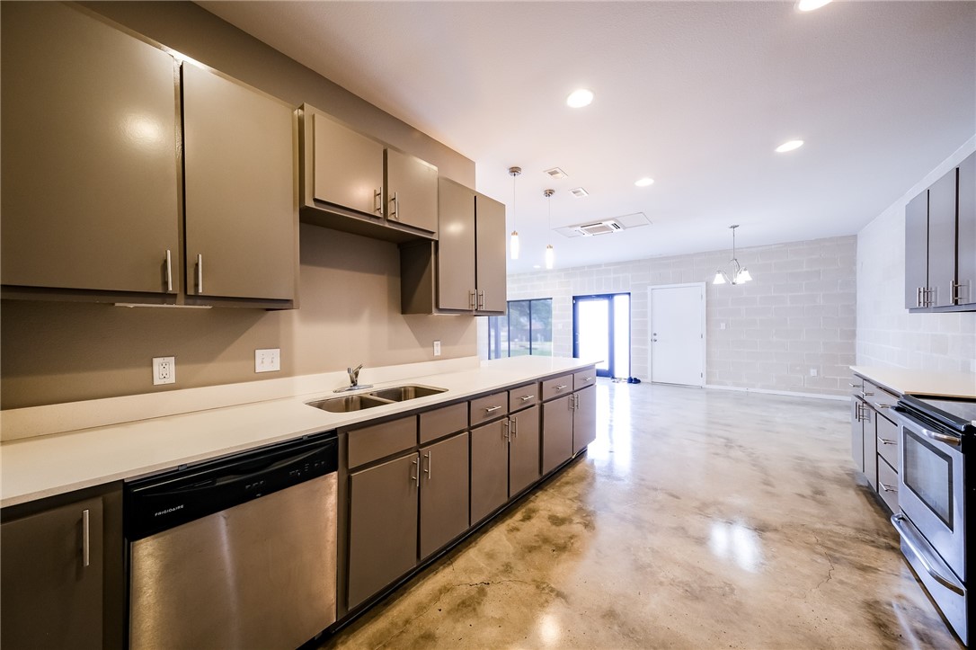 306 Easy Street, Unit B Corpus Christi, TX 78418 - Photo 8 of 22