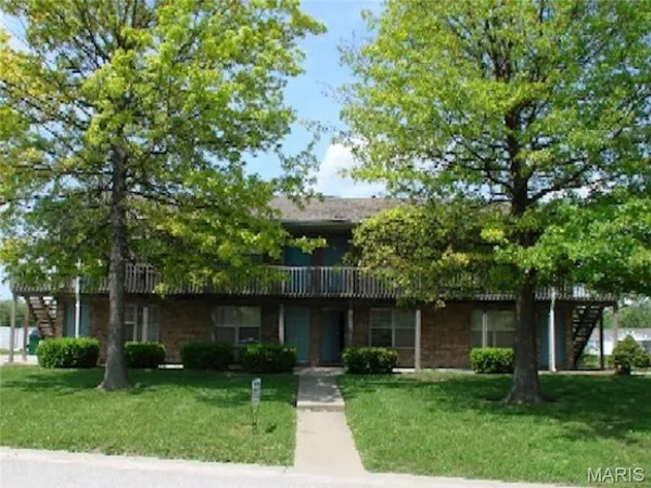 $700 | 11 Pheasantwood Drive, Unit F, Belleville, IL 62226