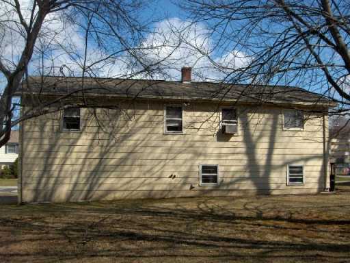 137 Getchell Avenue Woonsocket, RI 02895 - Photo 2 of 5 Yard/Garden.