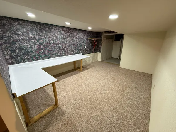 $319,900 | 811 Ellen Lane, Fond du Lac, WI 54935