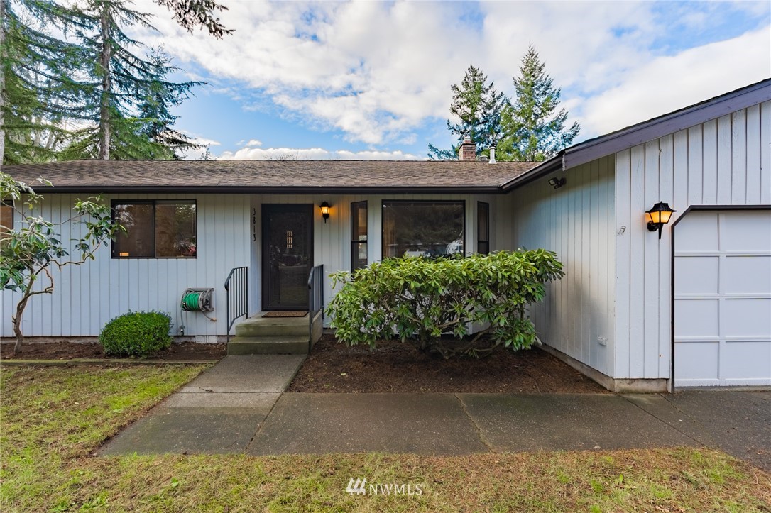 3813 Magrath Road Bellingham, WA 98226 - Photo 5 of 32 Gallery Image 5