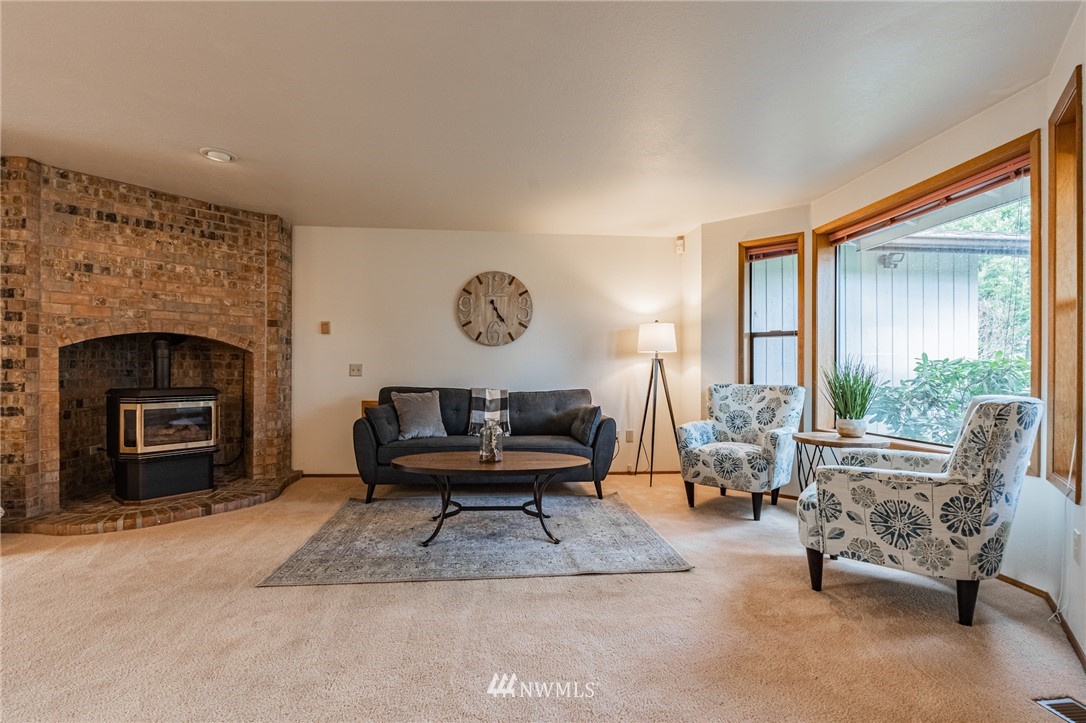 3813 Magrath Road Bellingham, WA 98226 - Photo 8 of 32 Gallery Image 8