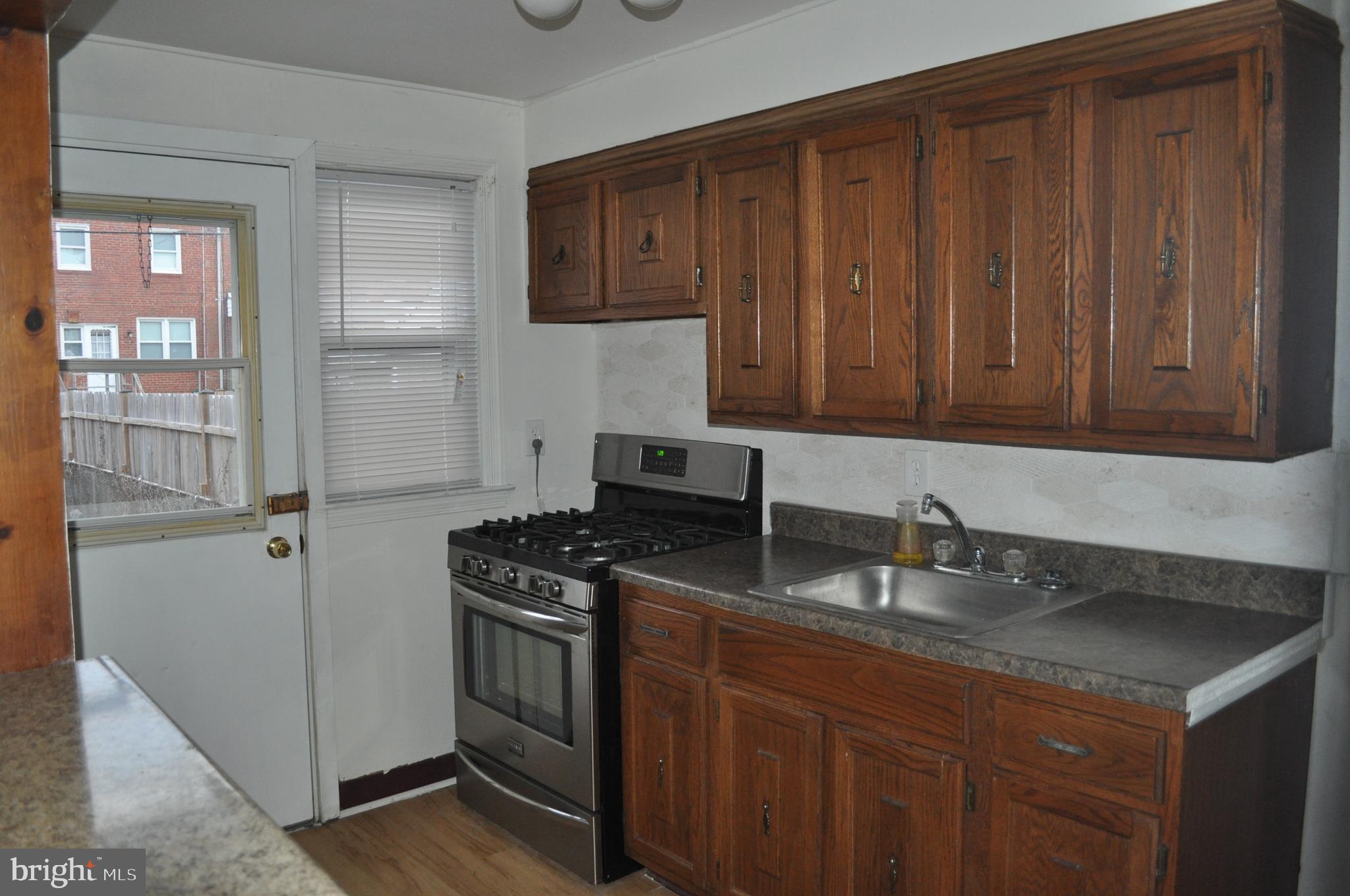 417 Westfield Road Dundalk, MD 21222 - Photo 6 of 7