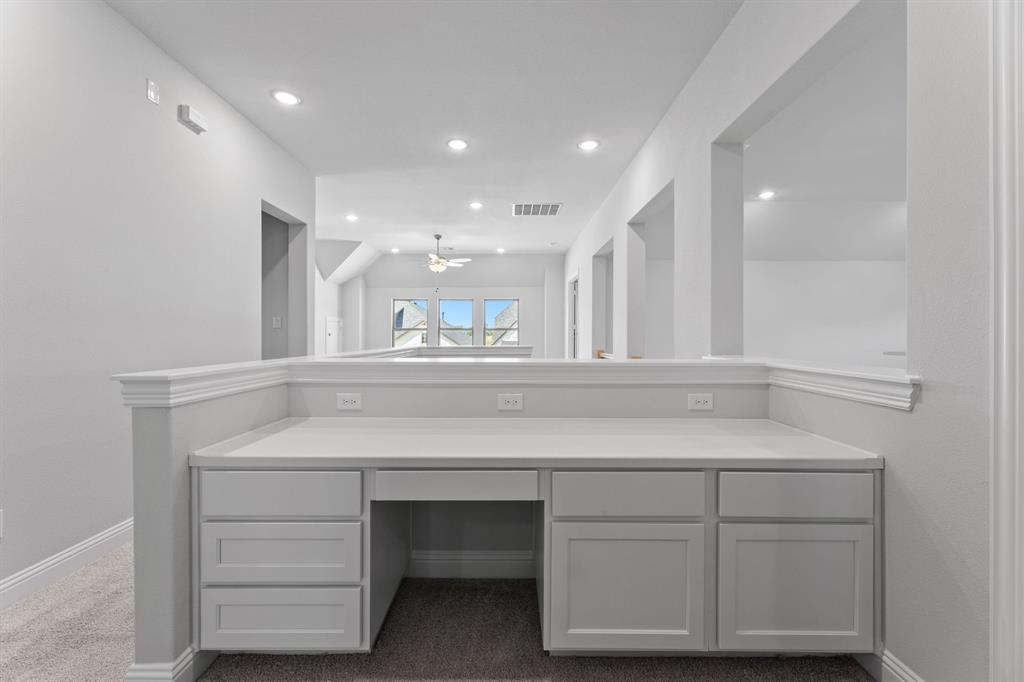 701 Squill Road Justin, TX 76247 - Photo 16 of 20 DAL_Wildflower Ranch_Humble_701 Squill Road (31)