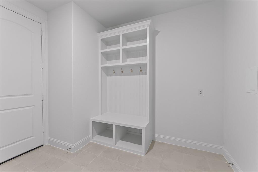 701 Squill Road Justin, TX 76247 - Photo 17 of 20 DAL_Wildflower Ranch_Humble_701 Squill Road (32)