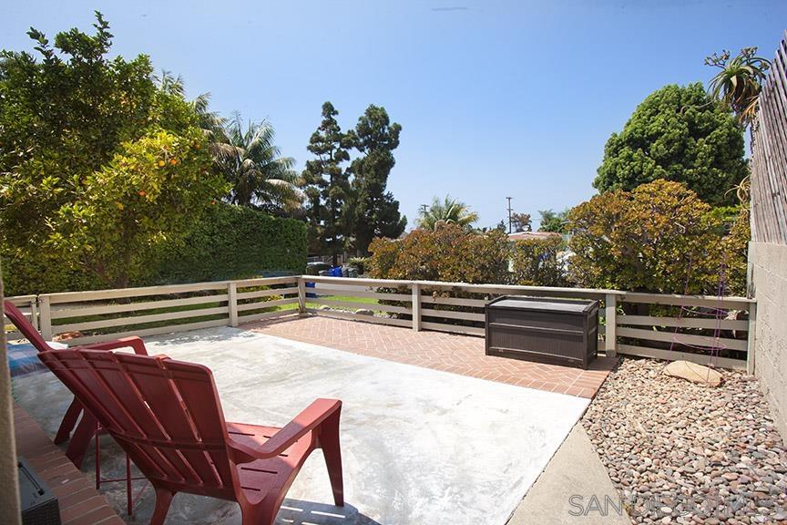 329 9th Street Del Mar, CA 92014 - Photo 5 of 29 a view of outdoor space with seating