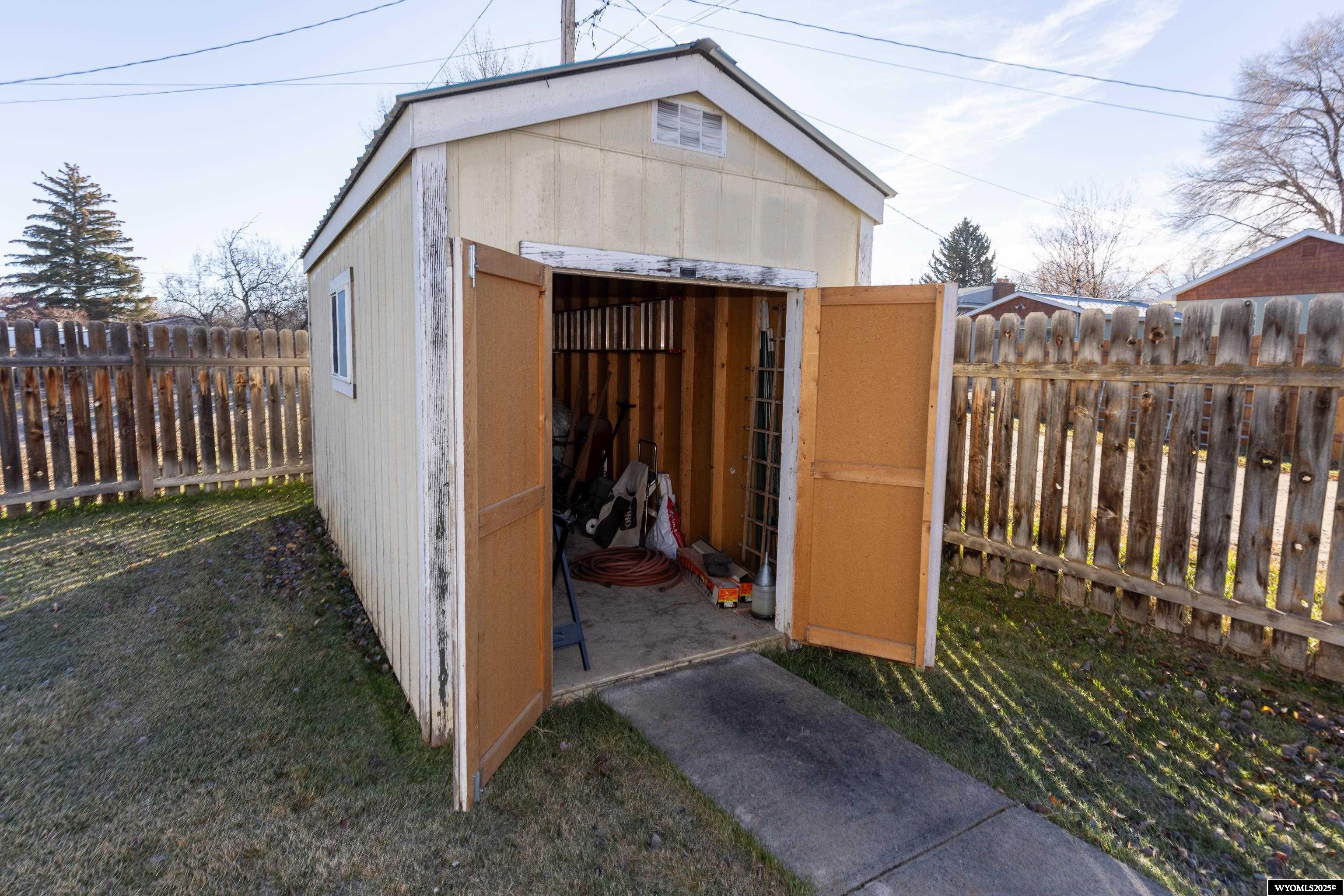 605 Cliff Street Lander, WY 82520 - Photo 29 of 40