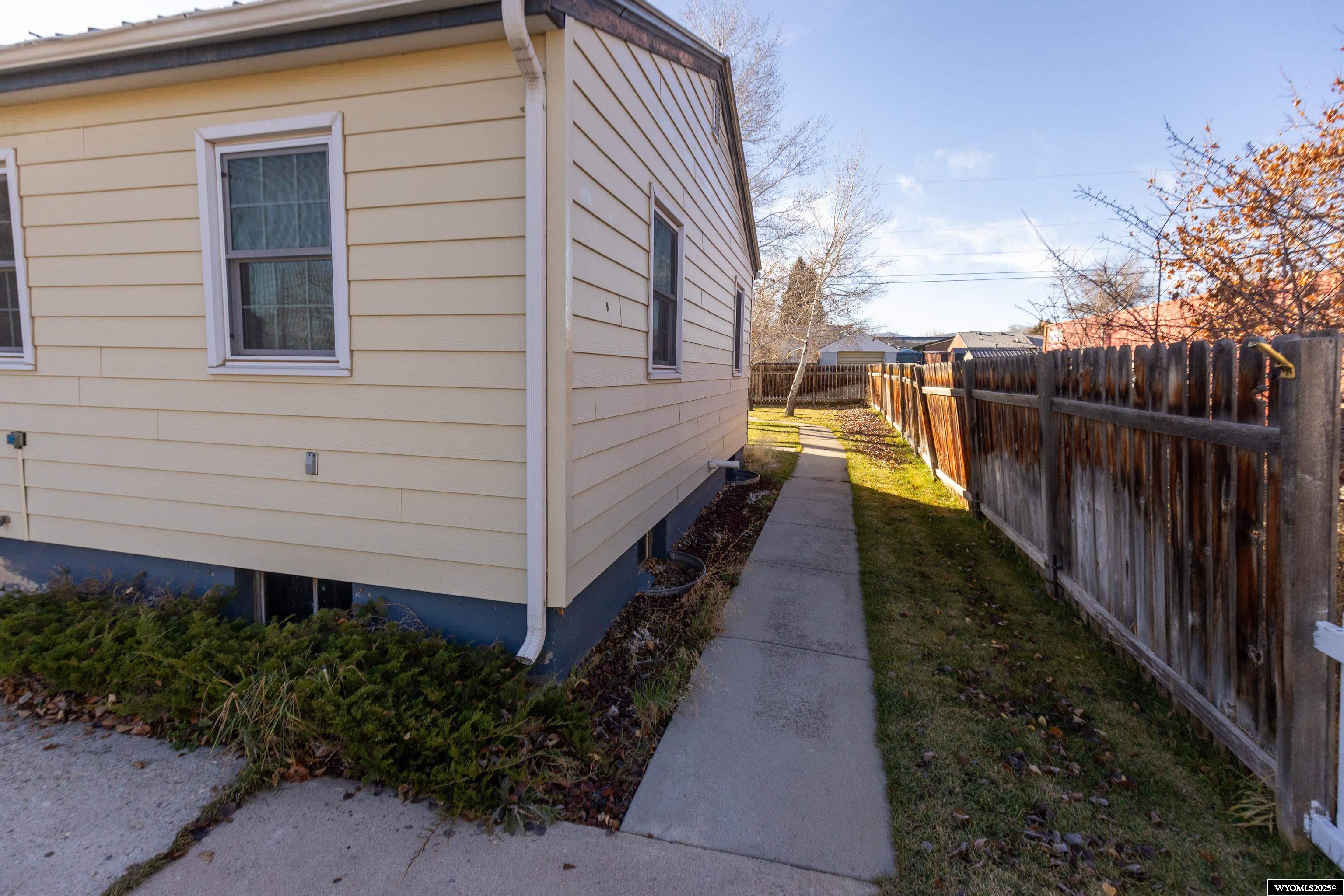 605 Cliff Street Lander, WY 82520 - Photo 34 of 40