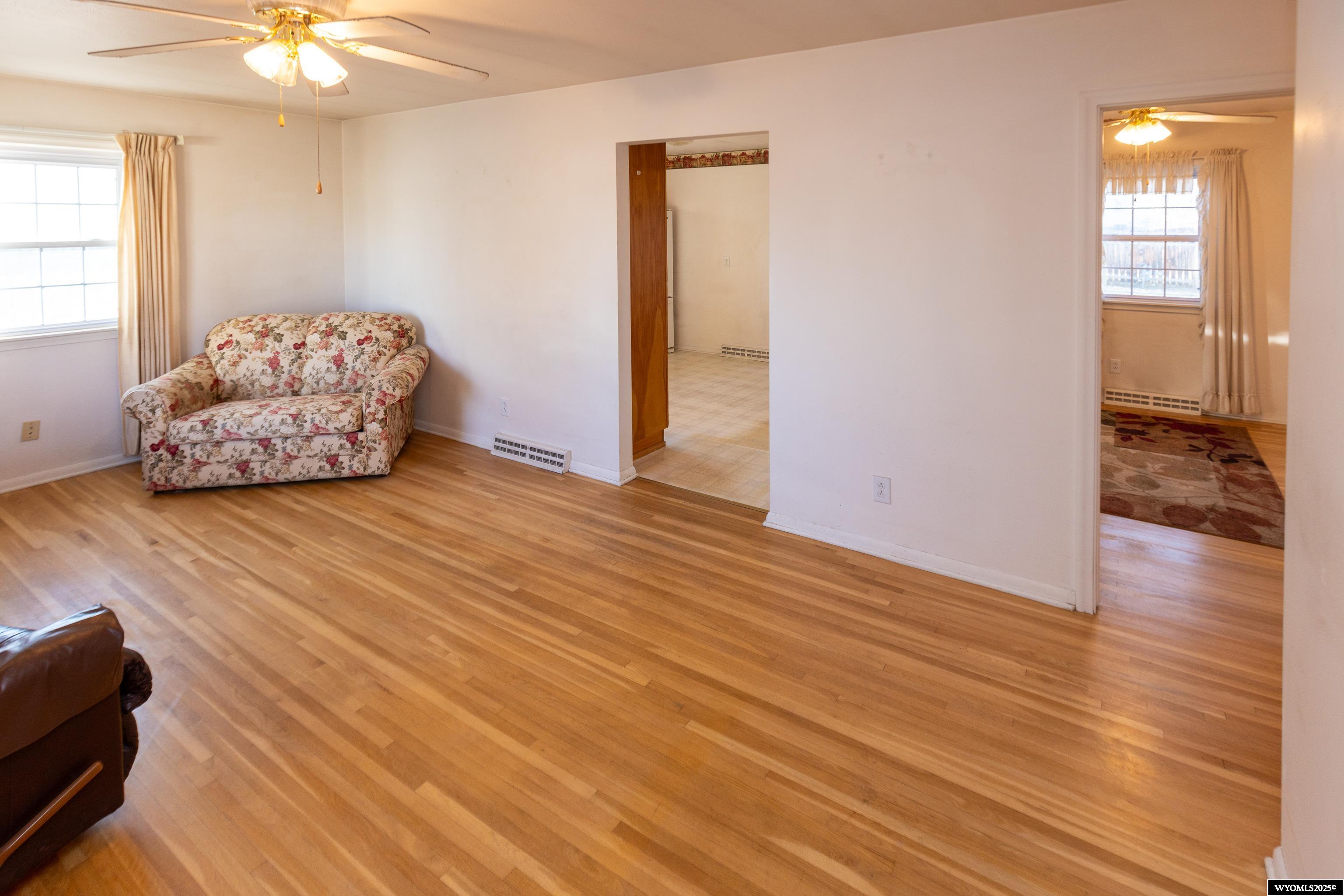 605 Cliff Street Lander, WY 82520 - Photo 5 of 40