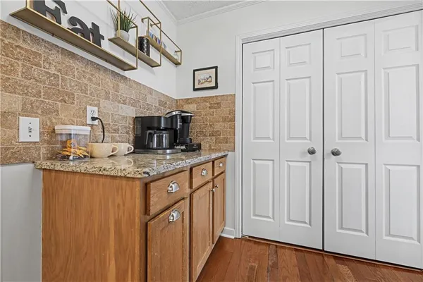 $384,500 | 7525 Eaton Street, Prairie Village, KS 66208
