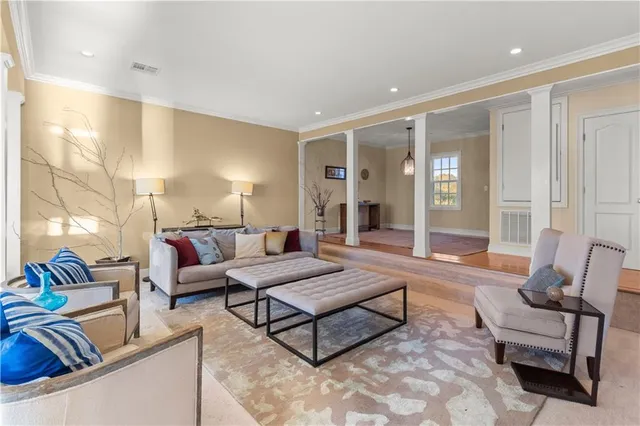 $295,000 | 15 Place Lafitte, Unit 15, Madisonville, LA 70447