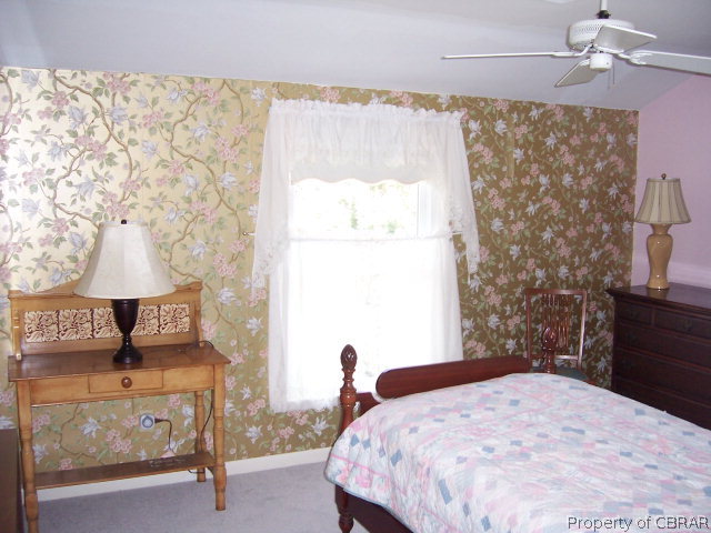 1425 Laurens Road Gloucester Point, VA 23062 - Photo 22 of 25