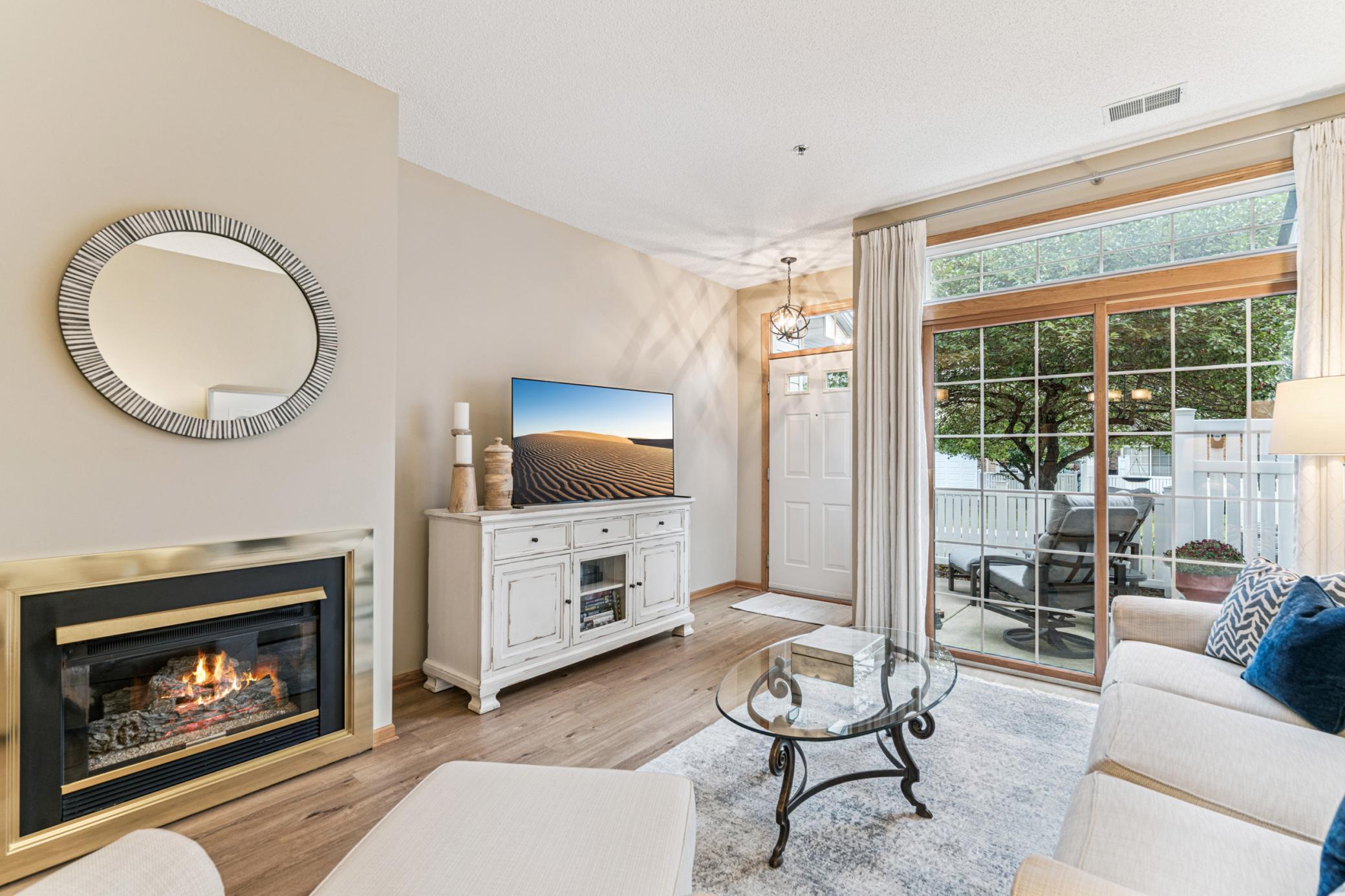 8465 Cortland Road, Unit 125 Eden Prairie, MN 55344 - Photo 2 of 26