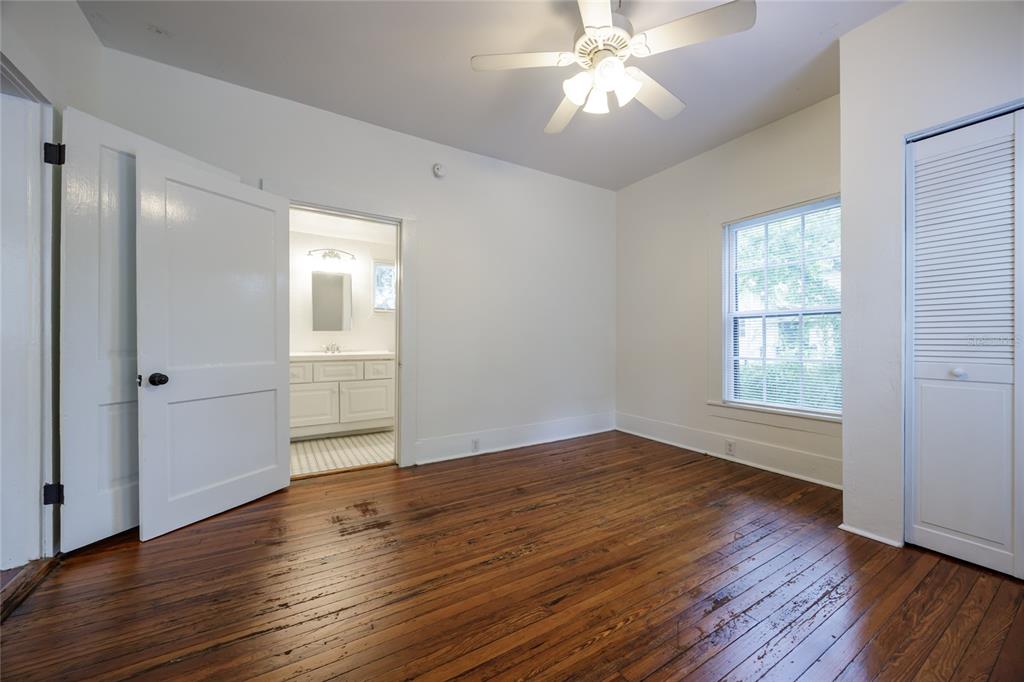 311 Southwest 3rd Avenue Gainesville, FL 32601 - Photo 21 of 46