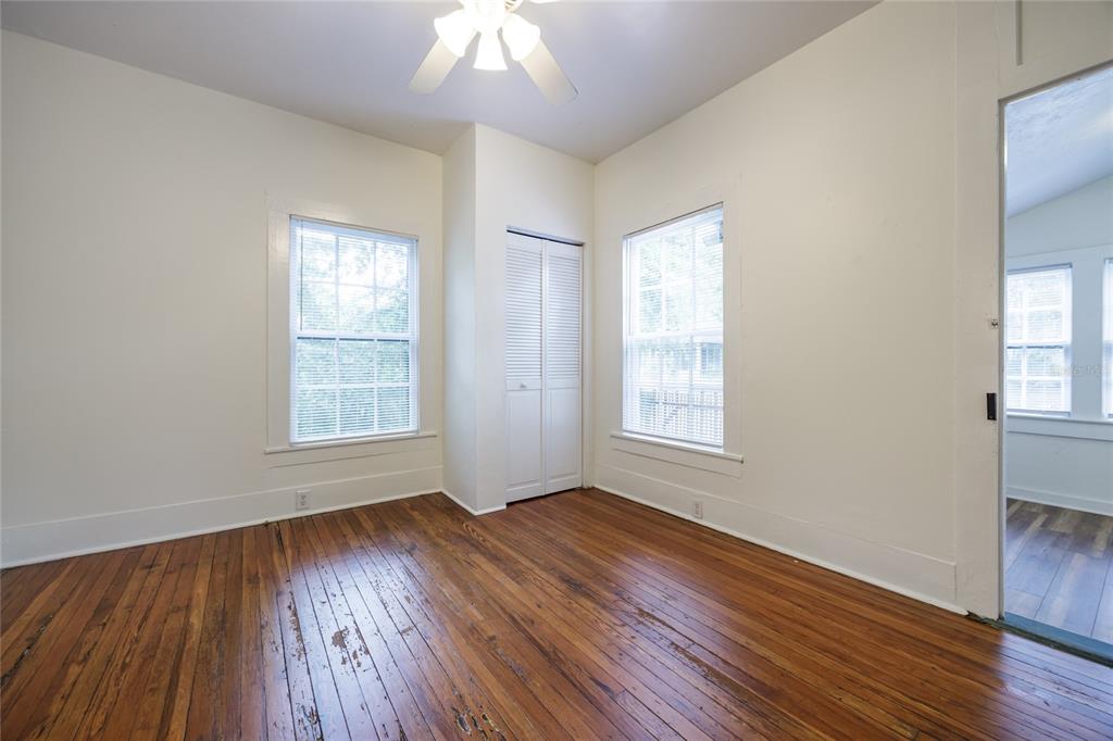 311 Southwest 3rd Avenue Gainesville, FL 32601 - Photo 24 of 46