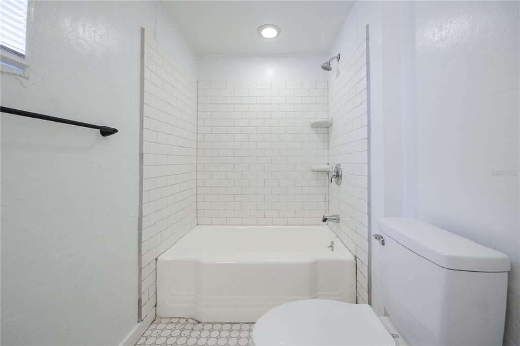 311 Southwest 3rd Avenue Gainesville, FL 32601 - Photo 26 of 46