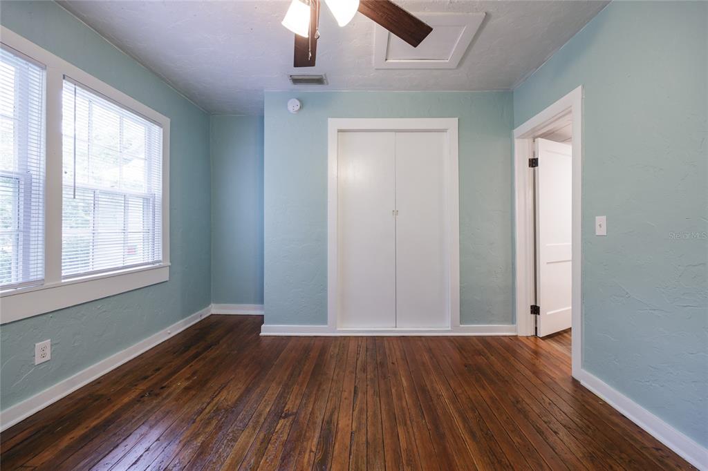 311 Southwest 3rd Avenue Gainesville, FL 32601 - Photo 37 of 46