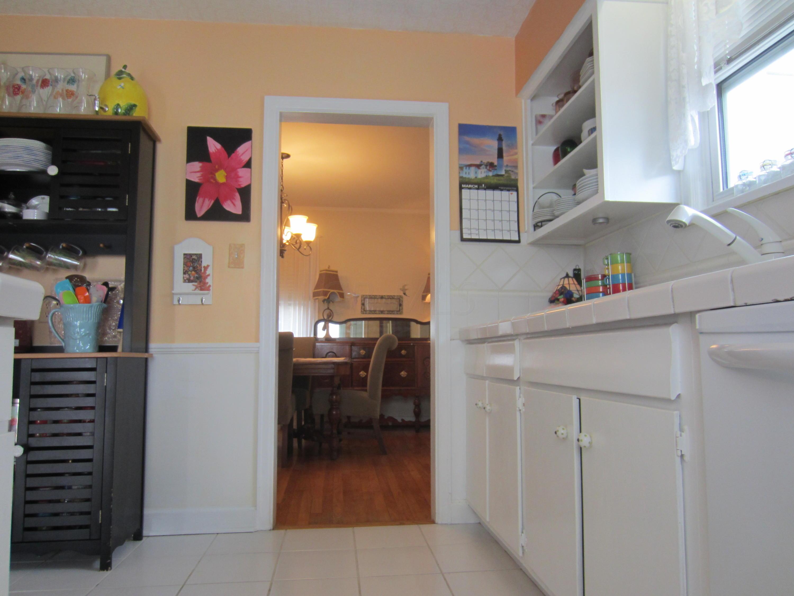 946 Vernon Road Columbus, OH 43209 - Photo 11 of 25