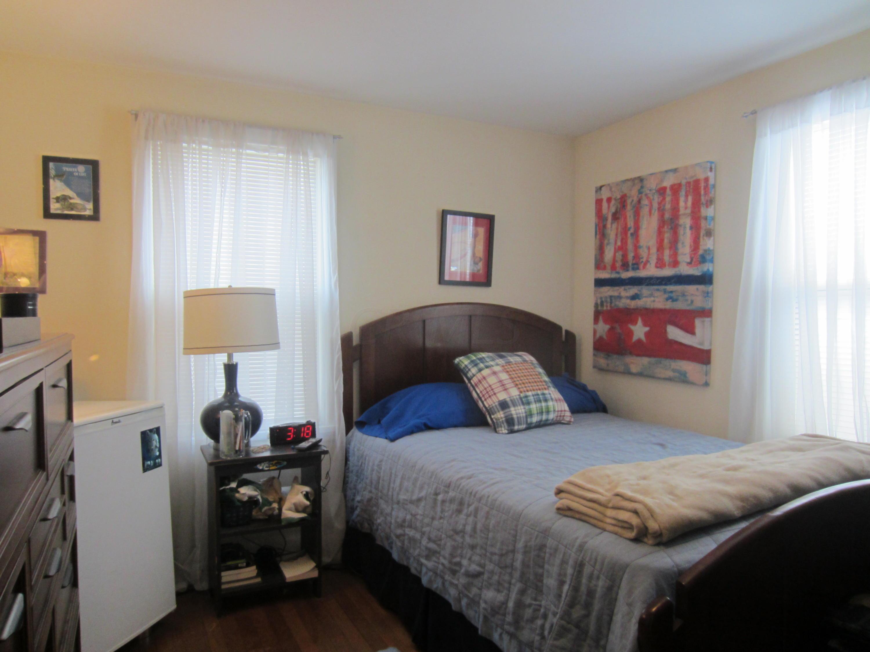 946 Vernon Road Columbus, OH 43209 - Photo 13 of 25