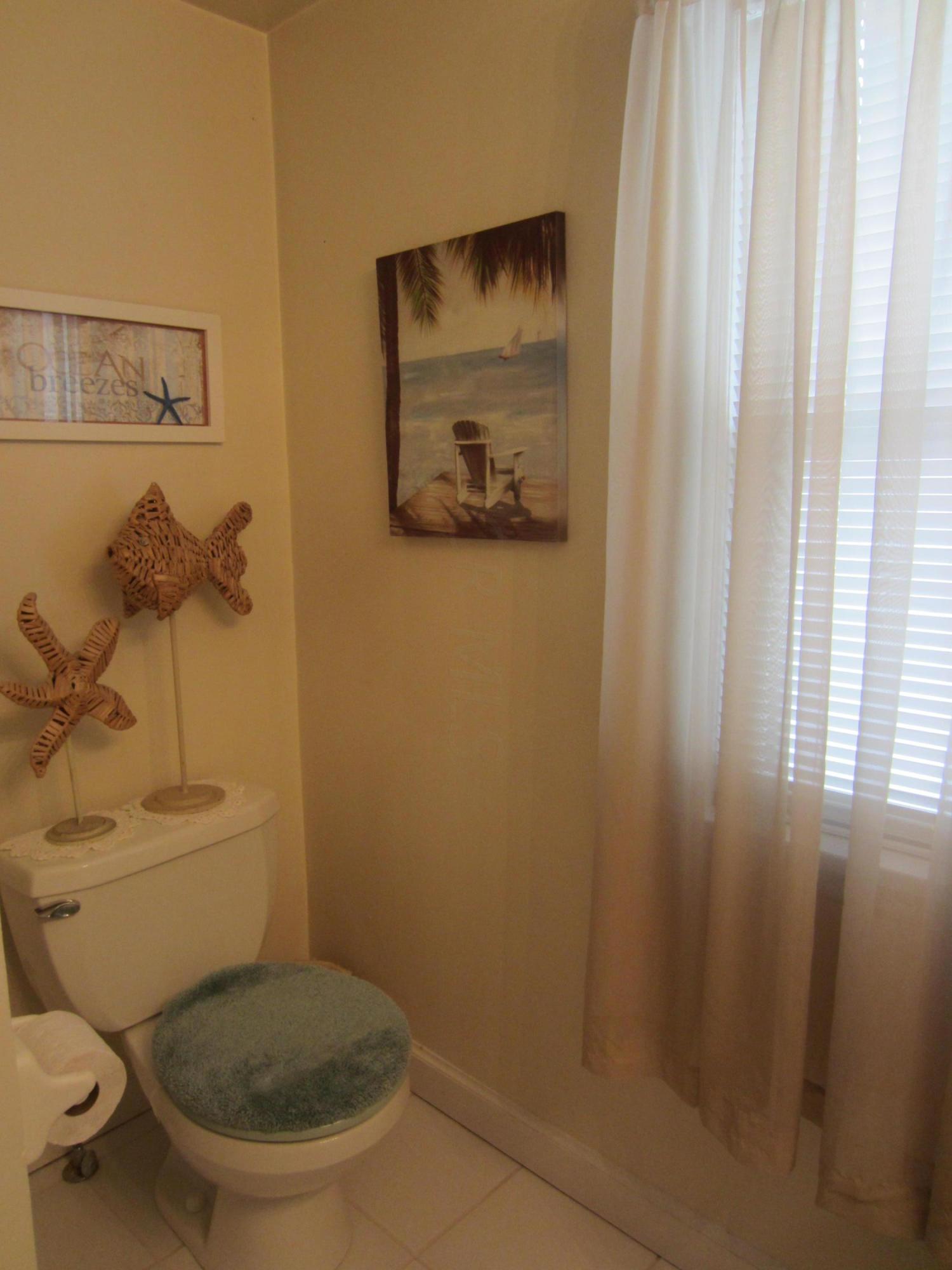 946 Vernon Road Columbus, OH 43209 - Photo 15 of 25