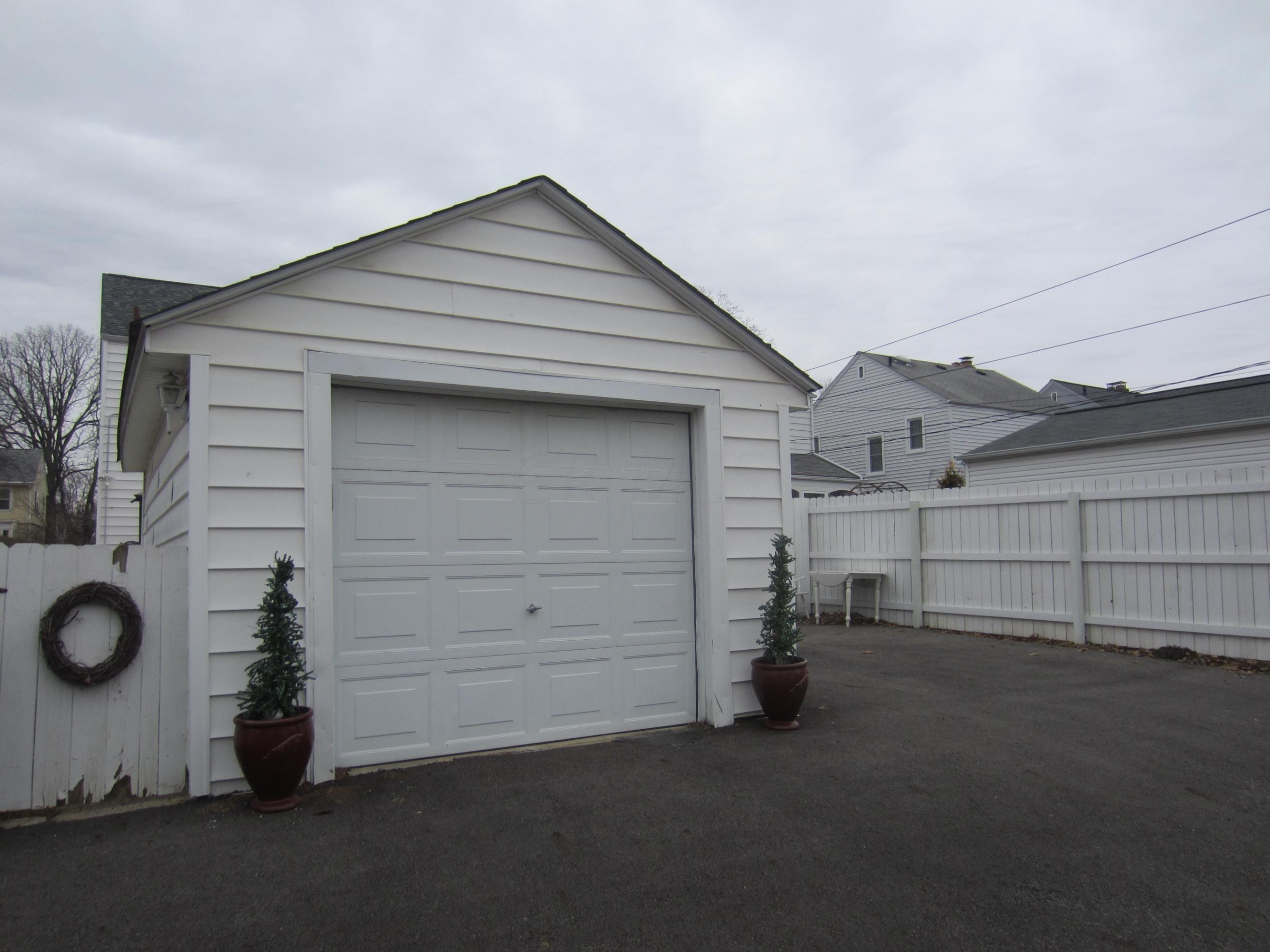946 Vernon Road Columbus, OH 43209 - Photo 25 of 25
