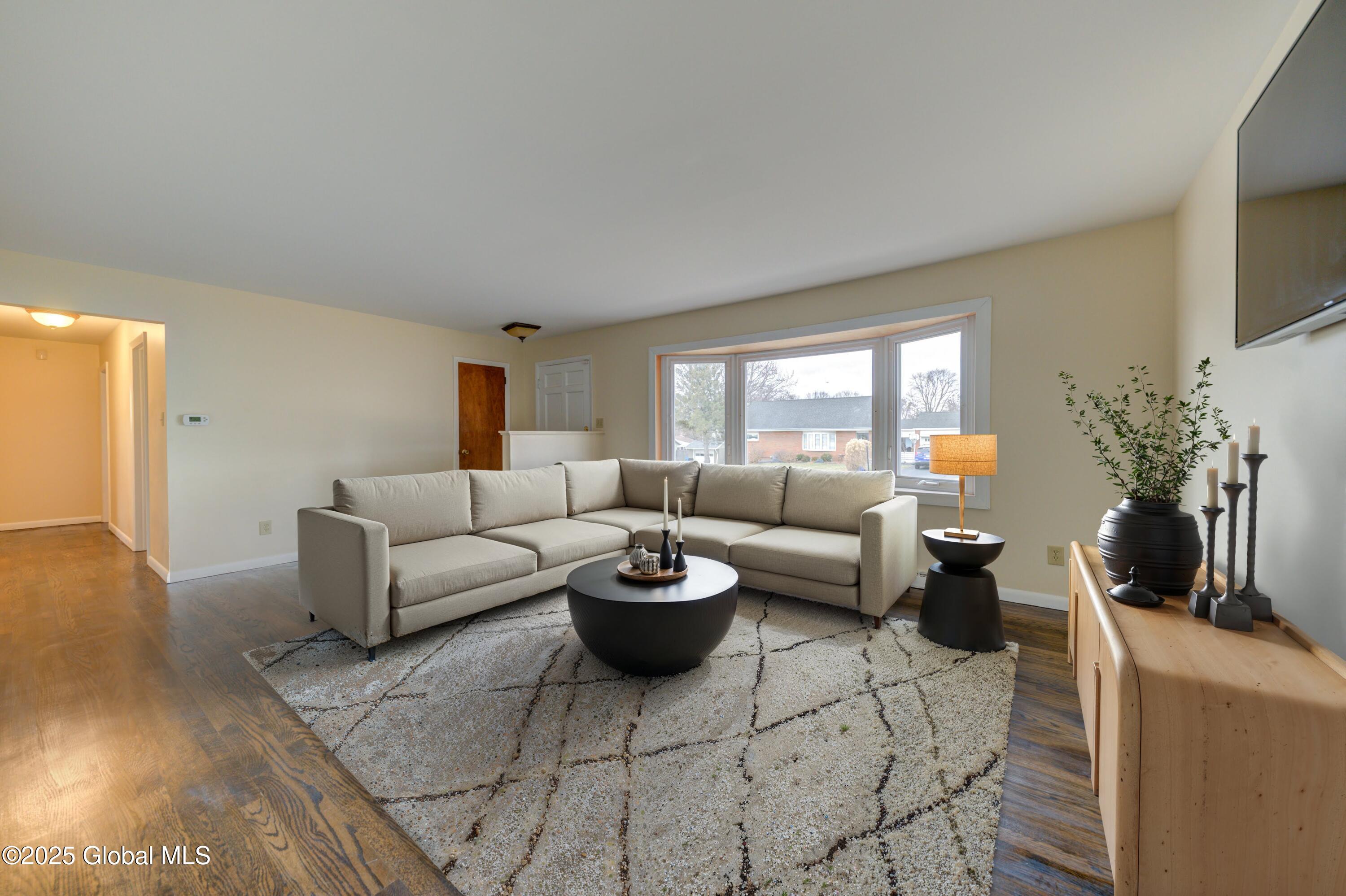 4 Buttercup Drive Albany, NY 12211 - Photo 11 of 34 2-4_Buttercup_VS