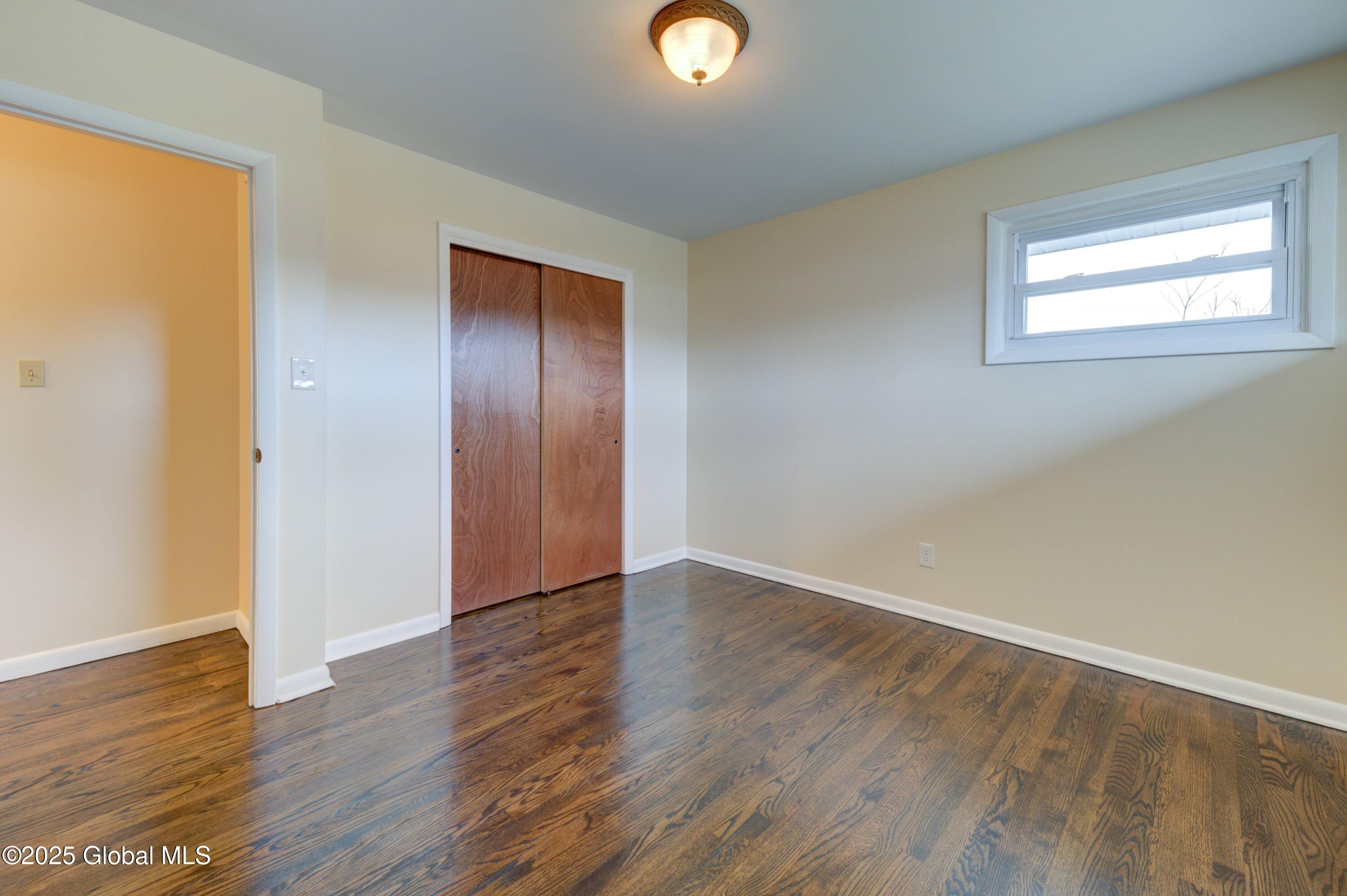 4 Buttercup Drive Albany, NY 12211 - Photo 19 of 34 10-4 Buttercup