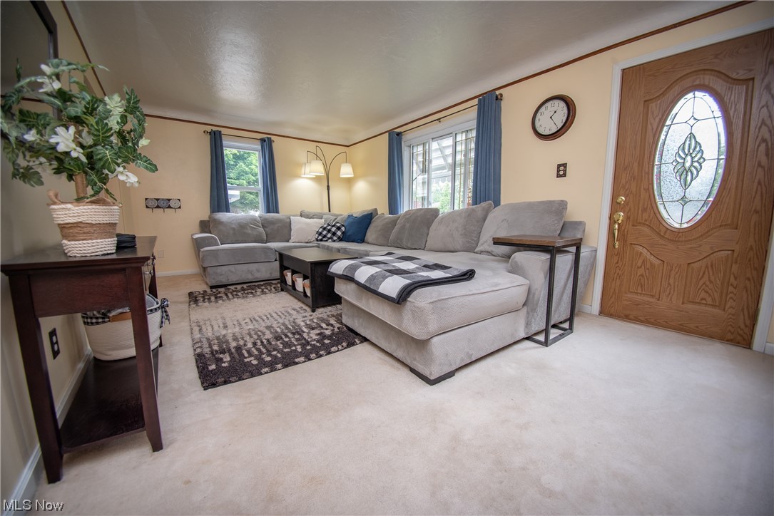3002 West Pleasant Valley Road Cleveland, OH 44134 - Photo 11 of 35